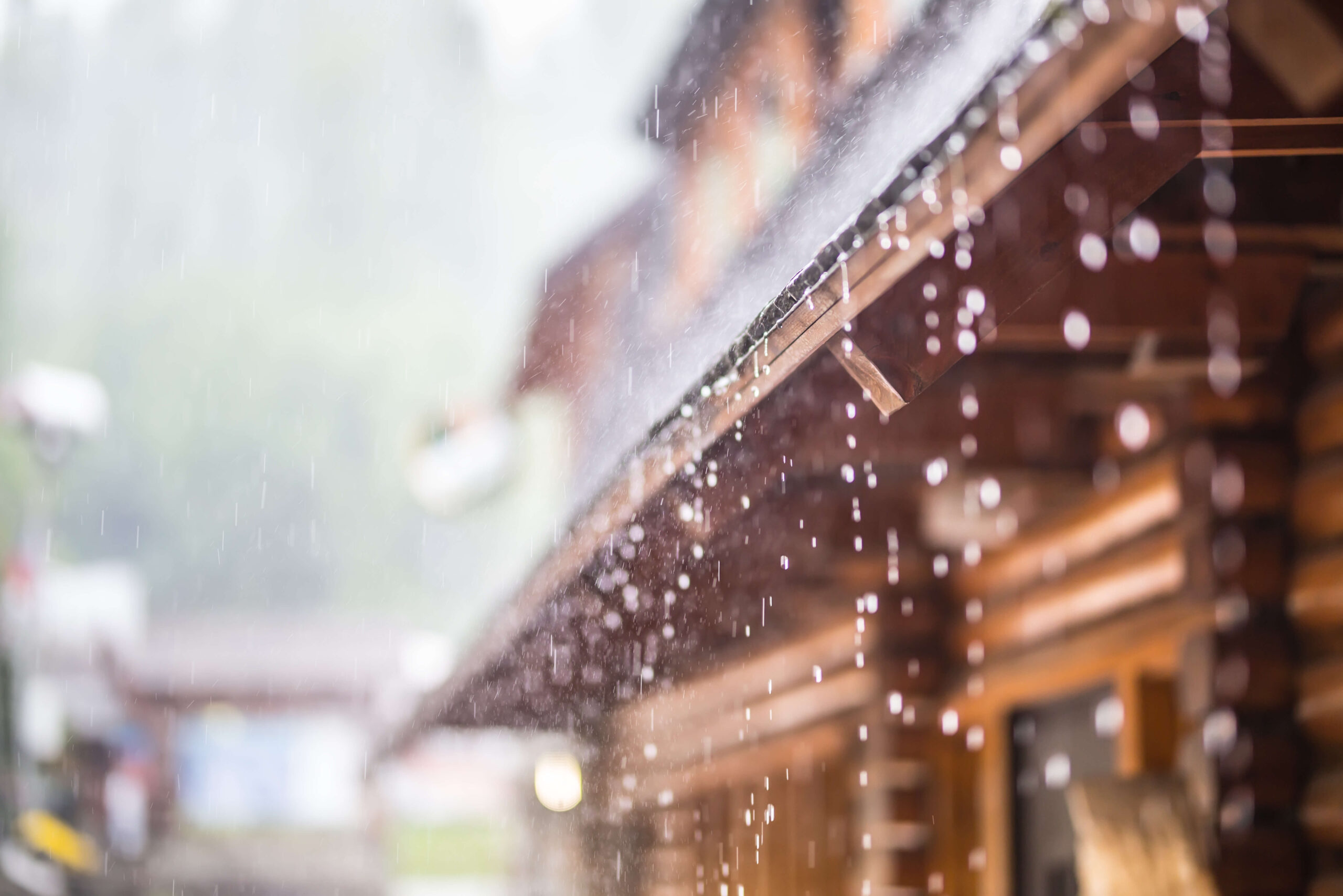 roof_leaks_heavy_rain