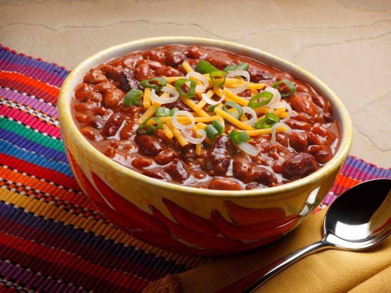 The Best 3-Bean Crockpot Chili - Vegetarian and Meat